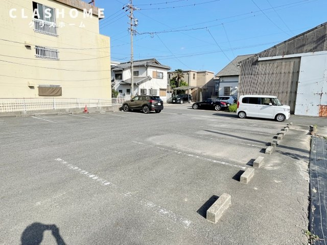 あすなろアパート　　　刈谷市近郊の賃貸はクラスホームの駐車場