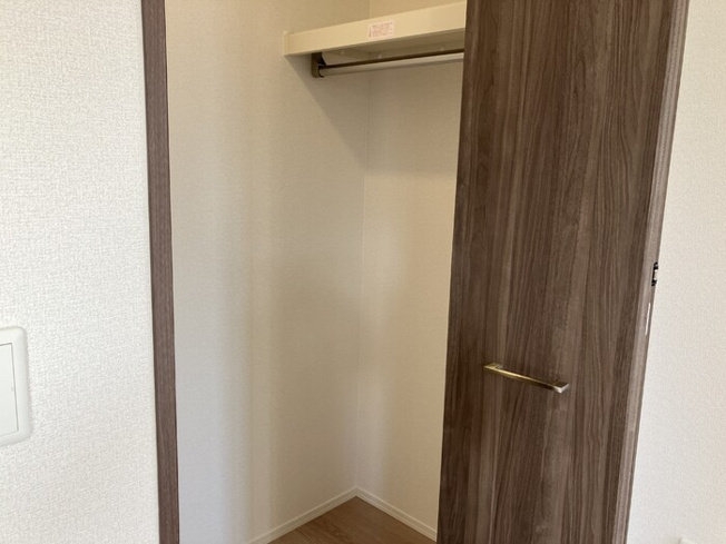 【収納】Ｄ－ＲＯＯＭ小田原8丁目Ⅲ