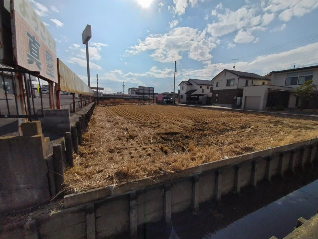 ６４７００　瑞穂市牛牧土地の外観