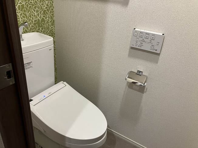 【トイレ】Ｄ－ＲＯＯＭ小田原8丁目Ⅲ