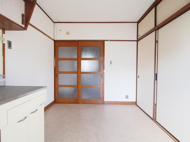 東加古川ファミリーマンション１０２号棟の居間・リビング