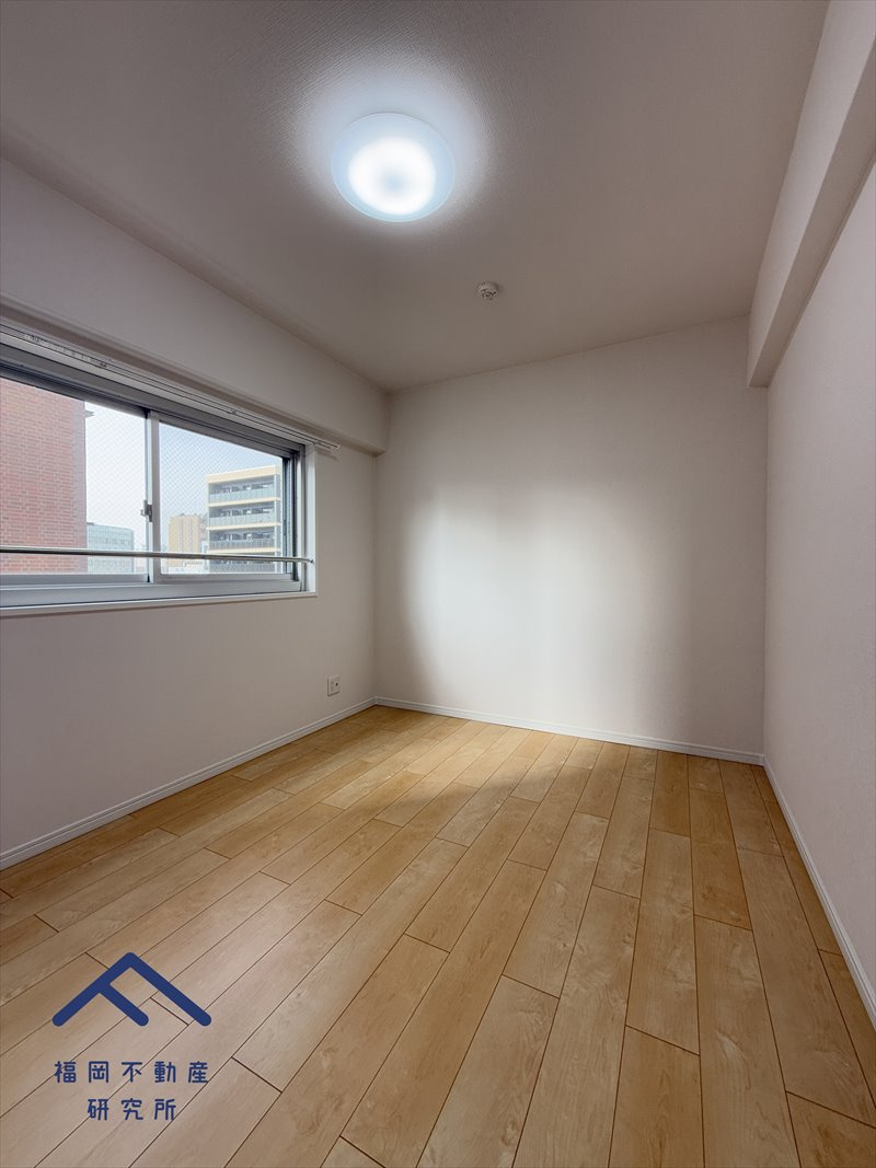 皐月マンション那の川の洋室