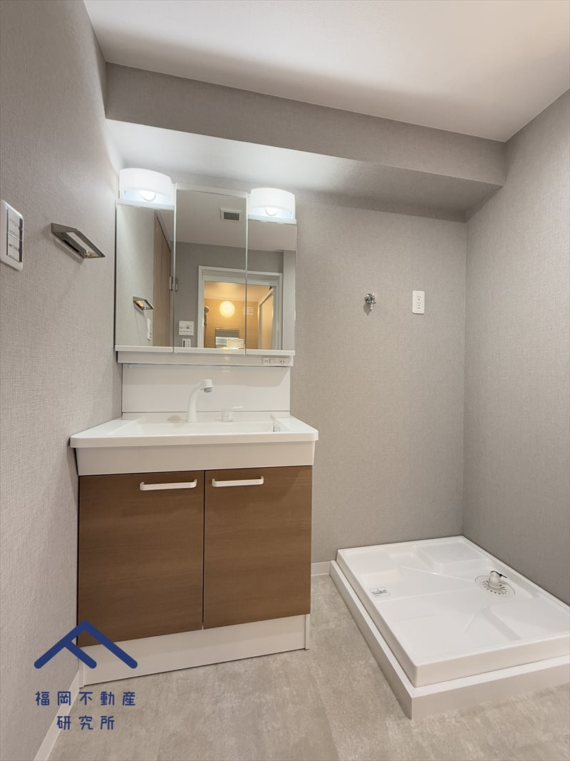 皐月マンション那の川の独立洗面台