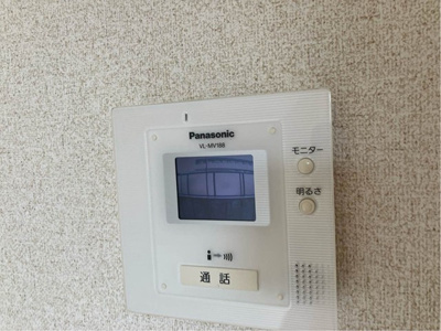 【セキュリティ】 | ピュア・グリーン | 防犯対策に有効なカメラ付きインターホン！突然の来客にもバッチリ対応できちゃいます☆