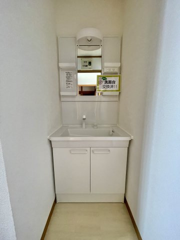 【中古戸建】前橋市粕川町込皆戸の独立洗面台|■洗面室