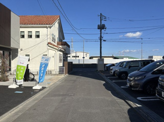 【前面道路含む現地写真】 | 前面道路