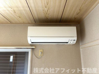 【設備】 | サンライフメートB棟 | エアコン