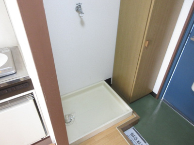 【玄関】 | ドリーム・タナカ2 | 室内洗濯機置場、同型タイプ