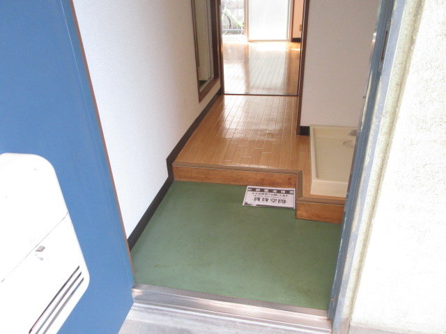 【玄関】 | ドリーム・タナカ2 | 同型タイプ