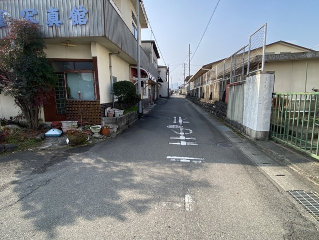 丹原町願連寺　住居付店舗のその他