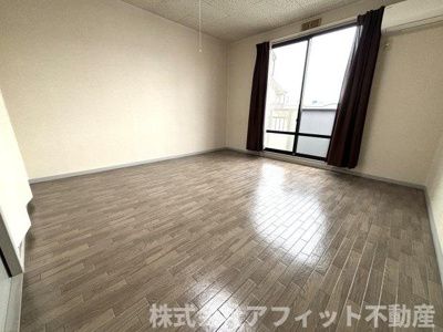 【寝室】 | サンロイヤル南蔵王 Ａ | 洋室8帖