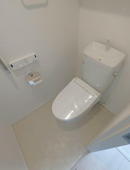 熊本市中央区南千反畑町の賃貸マンションのトイレ