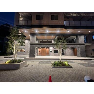 熊本市中央区南千反畑町の賃貸マンションのエントランス