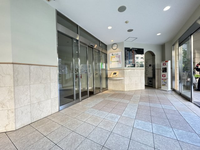 クリオレジダンス東京のエントランス