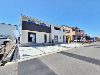 【前面道路含む現地写真】