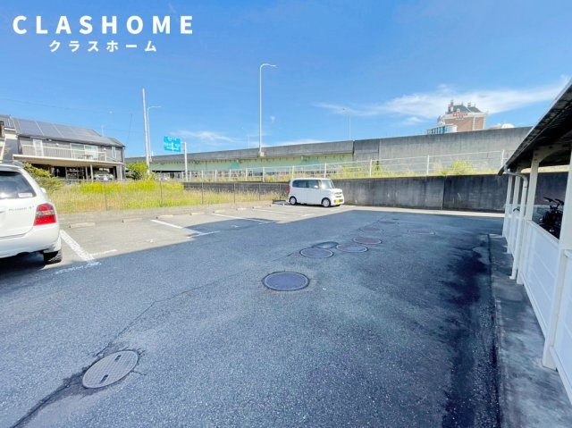 コテエイジ西中　　刈谷市近郊の賃貸ならクラスホーム刈谷店の駐車場
