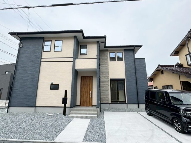  For.M ーフォルムー小倉北区篠崎5丁目4期　【小倉北区　新築戸建て】の駐車場|駐車スペースは並列２台可能♪