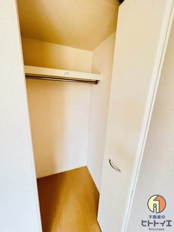 セジュール・アルジェントB棟の収納|洋室のクローゼットです
