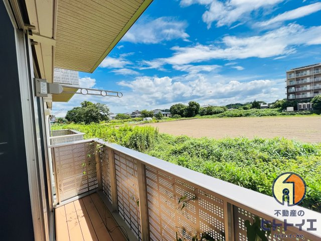 セジュール・アルジェントB棟のバルコニー|洗濯に便利な物干しスペースがあります♪