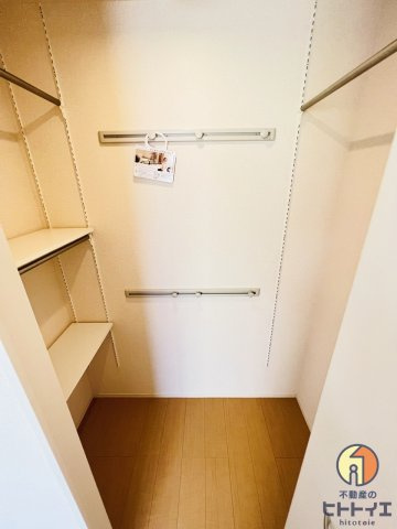 セジュール・アルジェントB棟の収納|洋室のクローゼットです