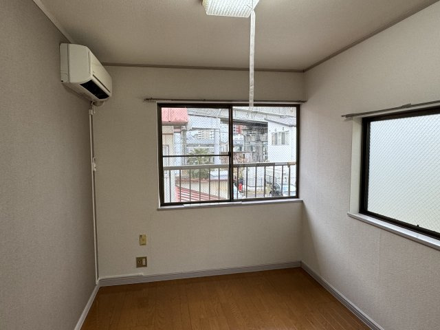 サンパレス小田原の居間・リビング|ゆったりとした居間です