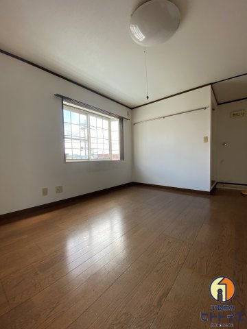 コーポ山口の洋室|広々とした洋室です(同タイプのお部屋です)