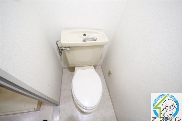 シャトー第一土山のトイレ|※類似部屋