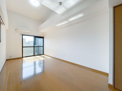 【内装】 | プレシャス天神南 | 別号室の写真になります。現況優先。