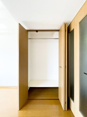 【収納】 | プレシャス天神南 | 別号室の写真になります。現況優先。