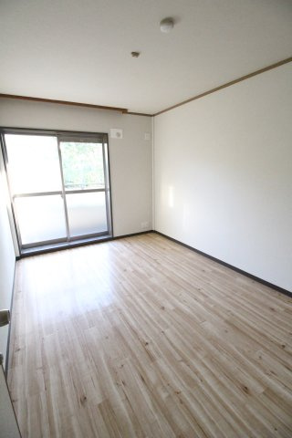 【寝室】 | アニマン高槻阿武山
