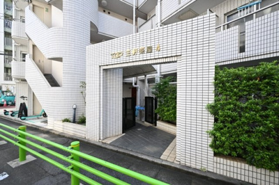 【エントランス】 | トップ三軒茶屋第４