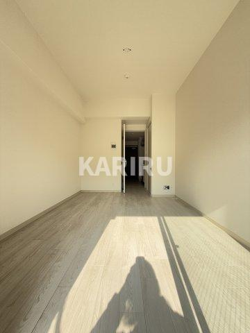 フォーリアライズ大阪イーストゲートの居間・リビング