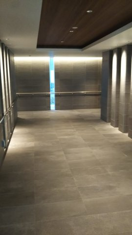 アルファステイツ東宿郷のロビー