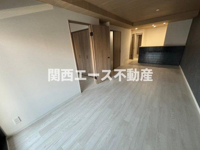  | プレサンスNEO新深江リュミエル