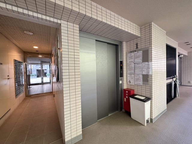 ワールドパレス西中延のその他共用部分