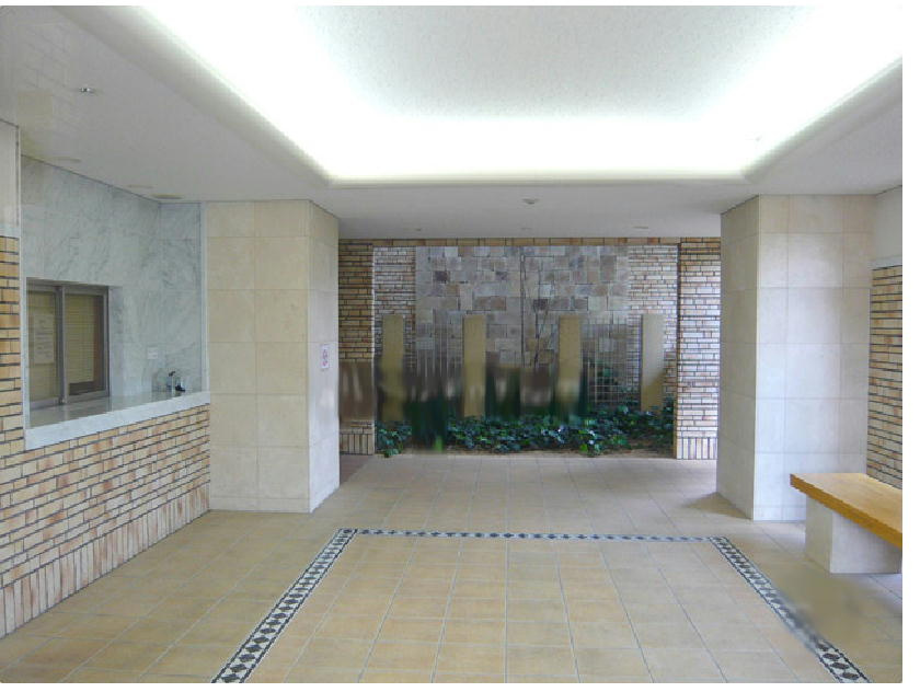 レスタージュたちばなのエントランス