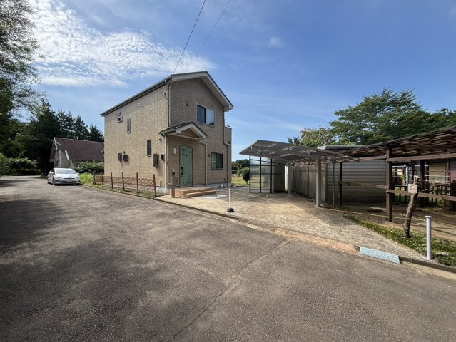 【前面道路含む現地写真】 | 鉾田市梶山　中古戸建