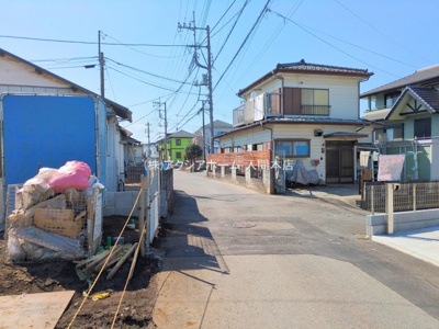 【前面道路含む現地写真】 | 入間市大字小谷田・全3棟　新築一戸建　2号棟 | 現地写真(2025年3月10日撮影)