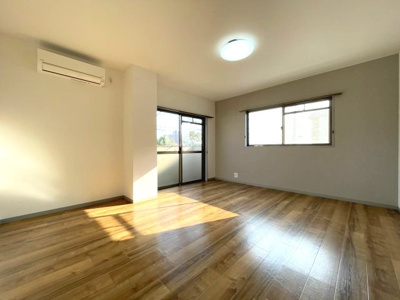 【居間・リビング】 | ヴィバ山城ハイツ