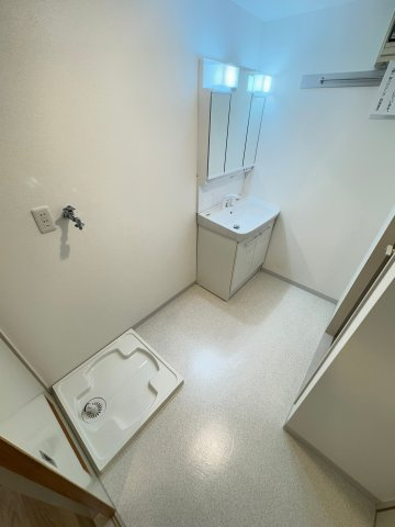 【洗面所】
