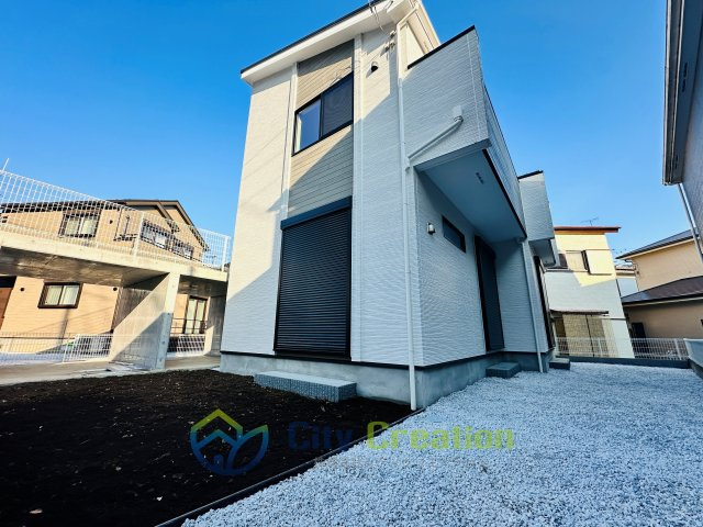 藤沢市本藤沢1丁目　新築一戸建て