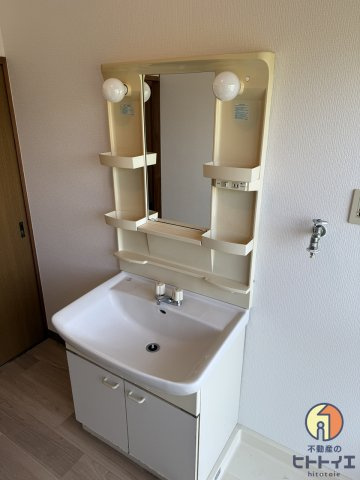 ファミールマンション広川の独立洗面台|独立洗面台です