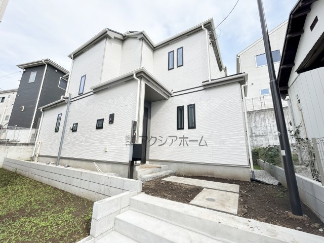 入間市大字小谷田・全3棟　新築一戸建　3号棟の外観|建物完成致しました！外構工事施工中、ご内覧可能です♪