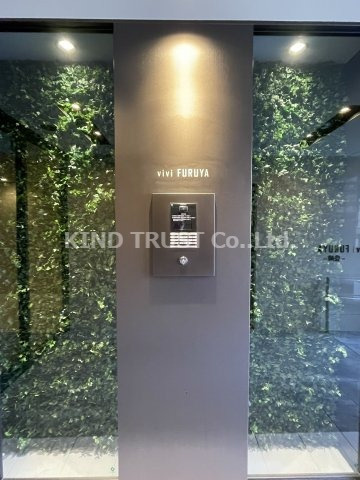 viviFURUYA豊崎のエントランス|落ち着いたエントランスです