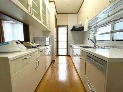 【中古戸建て】秋田市新屋勝平町のキッチン