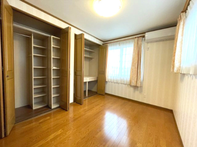 【洋室】 | 【中古戸建て】秋田市新屋勝平町 | 2階