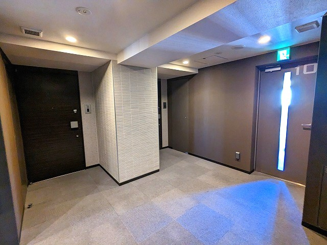 ザ・パークハビオ浅草駒形の設備|雨に濡れない内廊下設計です