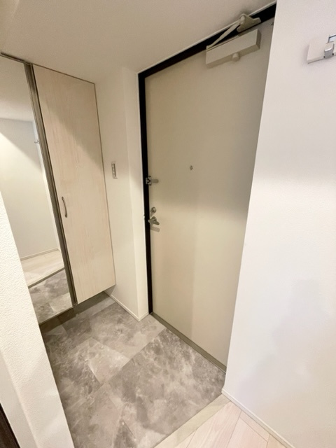 LiveCasa天満橋の玄関