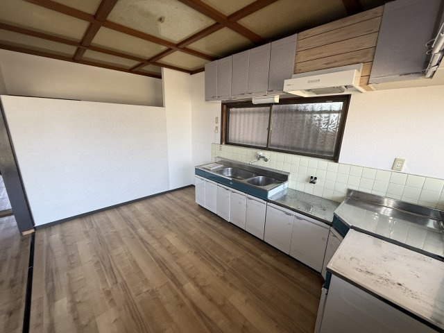 大和郡山市新町の一戸建てのキッチン