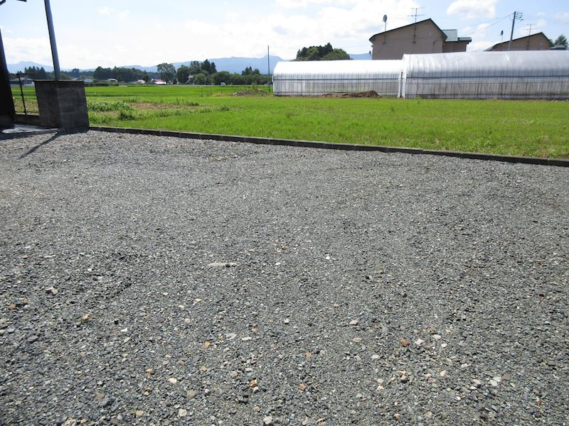 花巻市上根子字法領　土地建物の外観